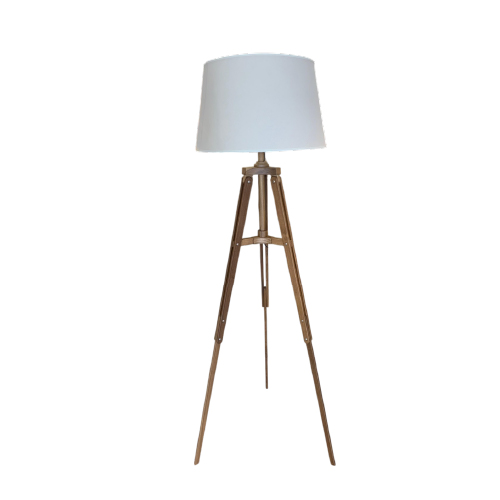 LAMPARA DE PIE TRIPODE PETIRIBI C/ CONICA NATURAL